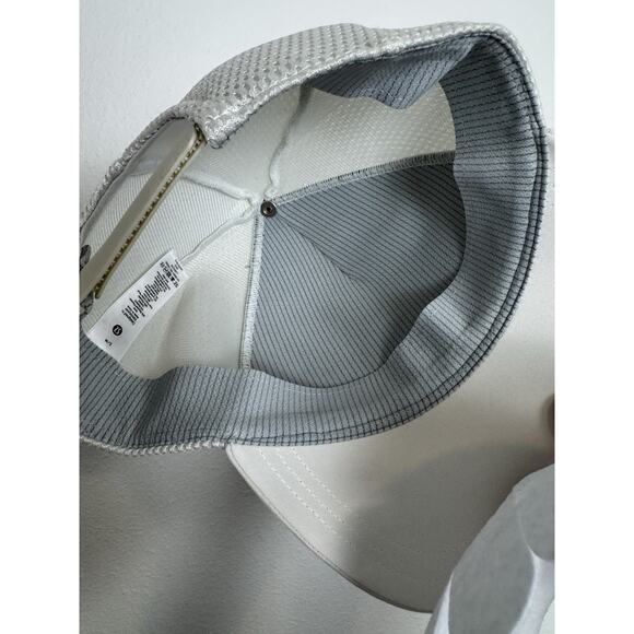 Lululemon Trucker Hat Cap Adults Snap Back Mesh Adjustable Cream Bone - Picture 9 of 9